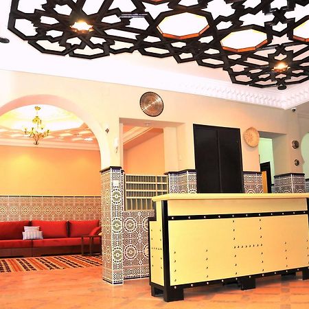 Hotel Grand Bassin Tlemcen ภายนอก รูปภาพ