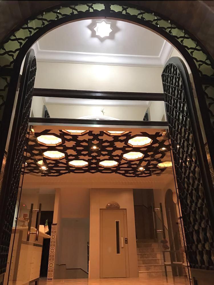 Hotel Grand Bassin Tlemcen ภายนอก รูปภาพ