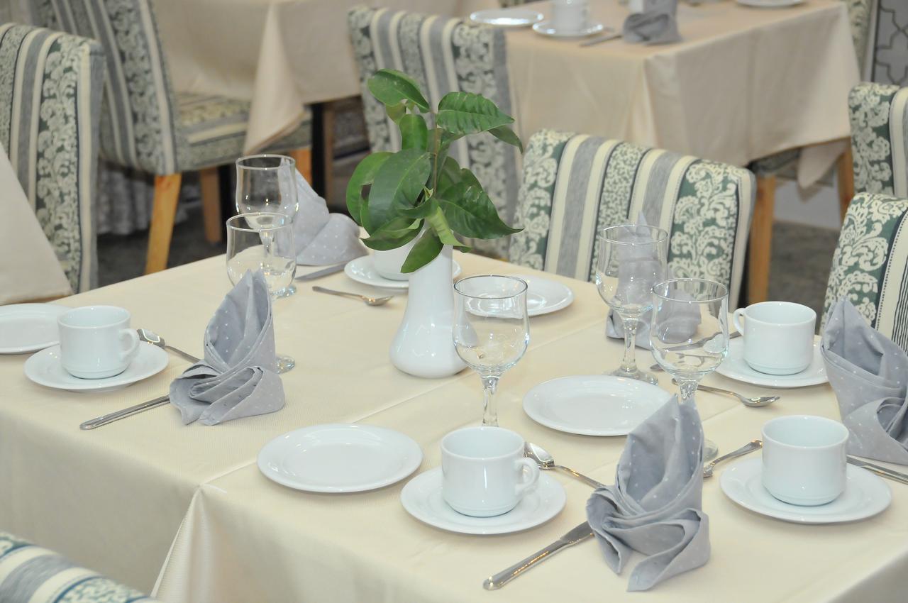 Hotel Grand Bassin Tlemcen ภายนอก รูปภาพ