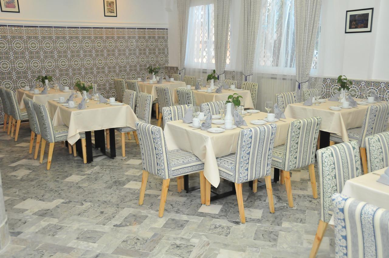 Hotel Grand Bassin Tlemcen ภายนอก รูปภาพ