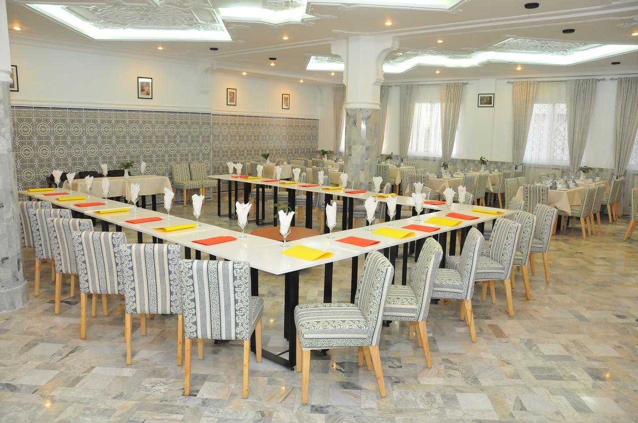 Hotel Grand Bassin Tlemcen ภายนอก รูปภาพ