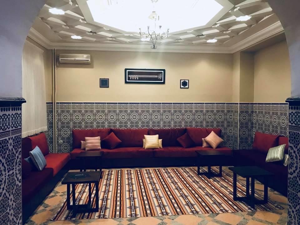 Hotel Grand Bassin Tlemcen ภายนอก รูปภาพ